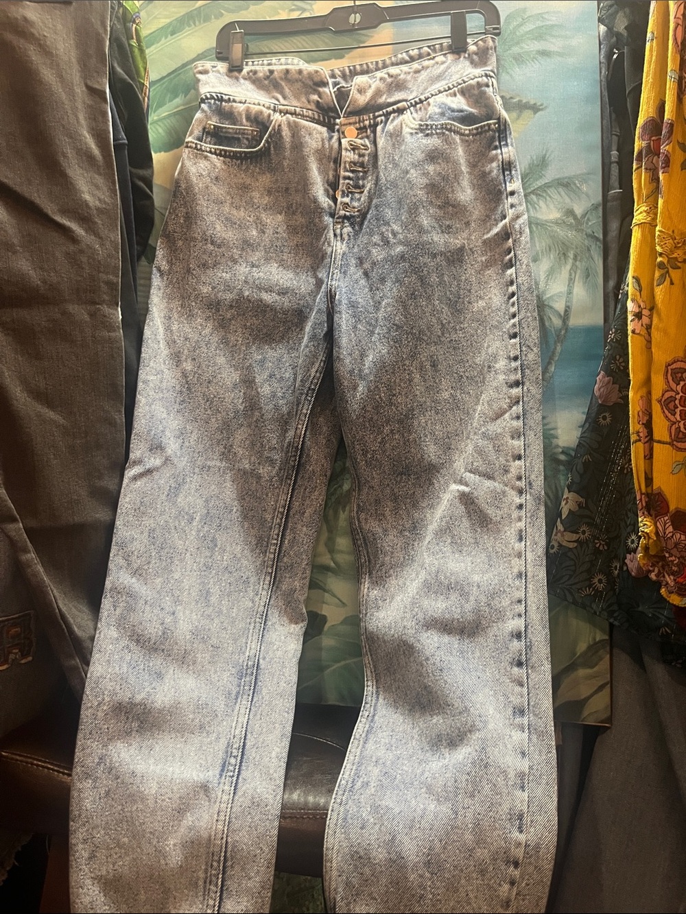 ASOS high-waisted, straight or slightly tapered acid wash denim jeans size 28